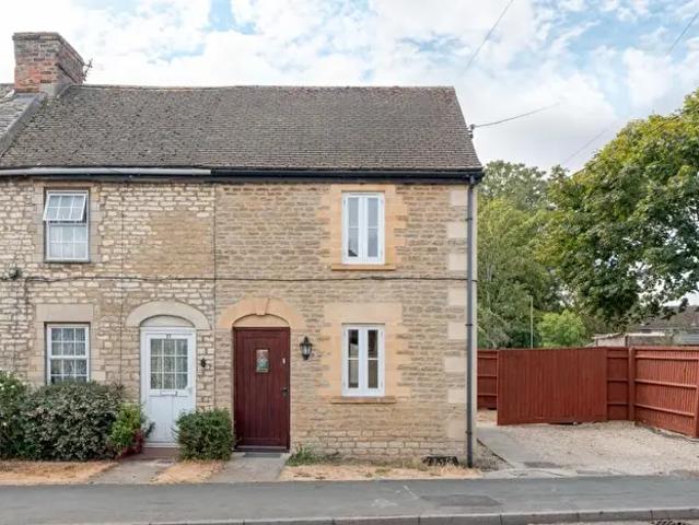 Apartment for rent in Evershot, Oxfordshire