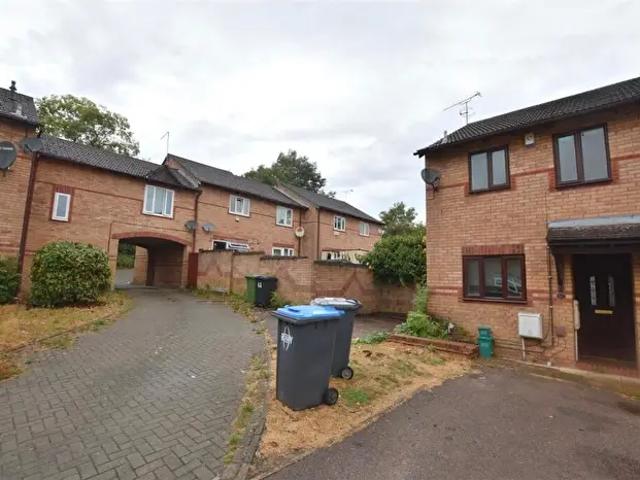 Apartment for rent in Newton, New Bilton