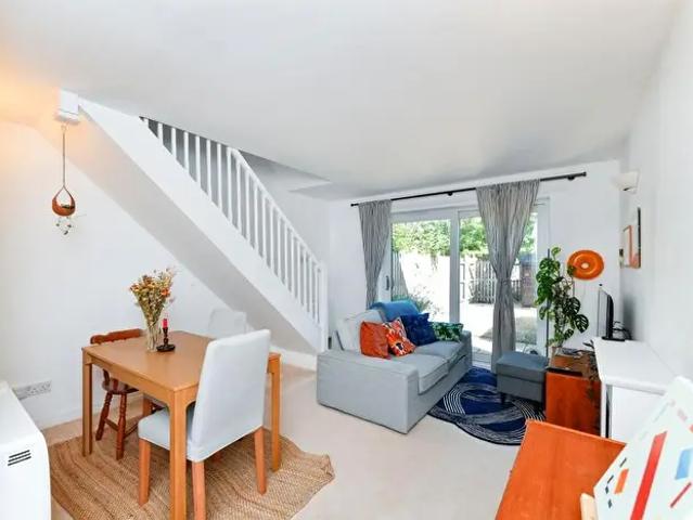 Apartment for rent in The Meadows, Haddon