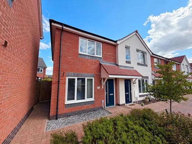 Apartment for rent in Beamhurst, Staffordshire