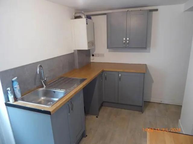 Apartment for rent in Carmarthen
