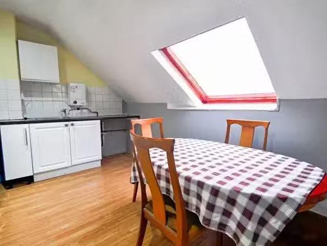 House for rent in Newport