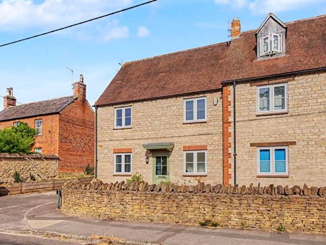 Apartment for rent in Black Bourton, Oxfordshire
