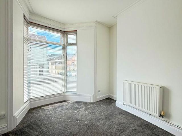 Apartment for rent in Nangreaves, Wales