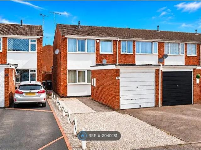 Apartment for rent in Clifford Park, West Midlands