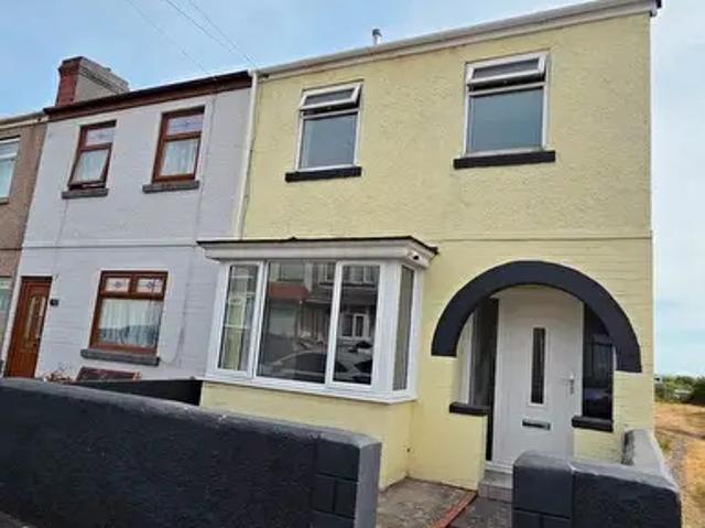 Apartment for rent in Nangreaves, Wales