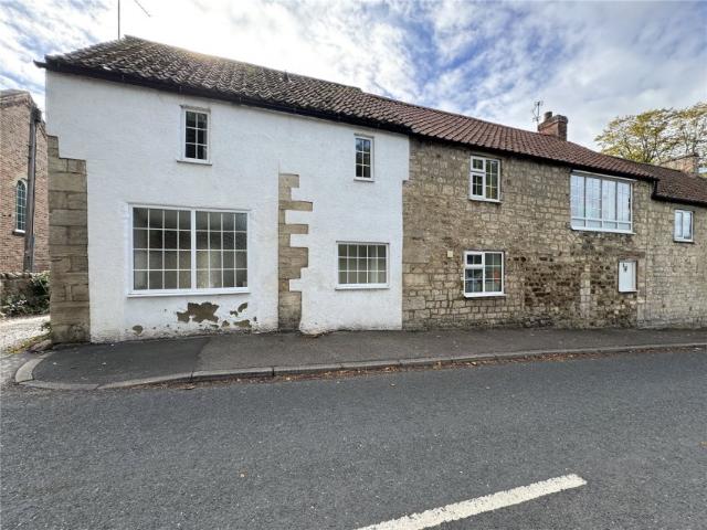 House for rent in Burton Leonard