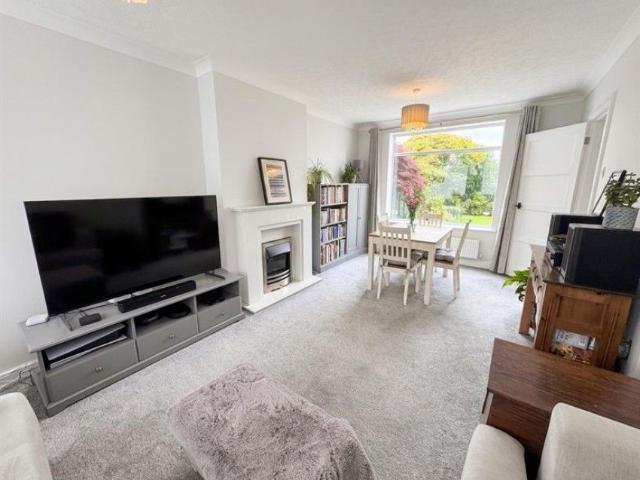 House for rent in Lostock Gralam, Cheshire