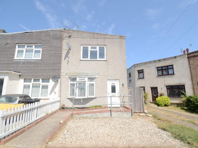 House for rent in Emerson Park, Greater London