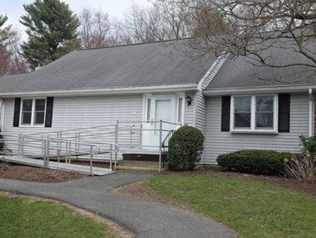 Condo for sale in Enfield, Connecticut