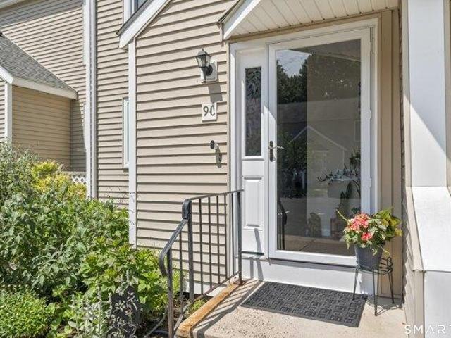 House for sale in Enfield, Connecticut