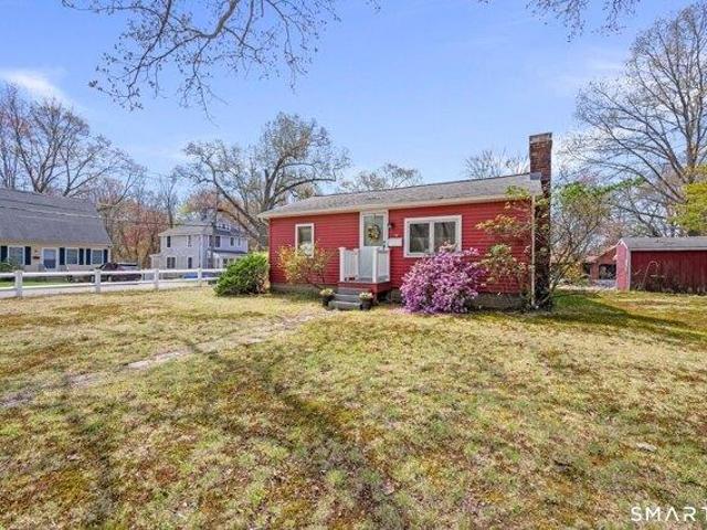 House for sale in Enfield, Connecticut