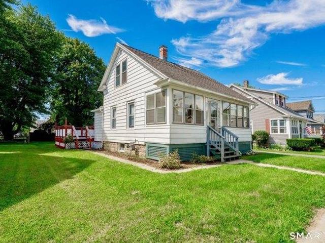 House for sale in Enfield, Connecticut