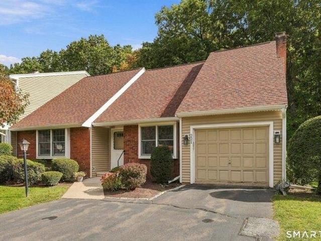 Condo for sale in Enfield, Capitol Planning Region
