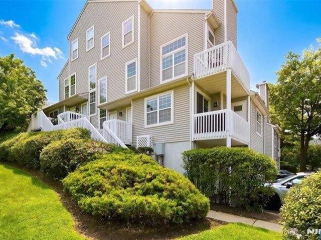 Condo for sale in Englewood, New Jersey