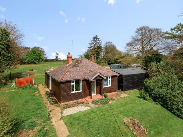 House for sale in Rhodes Minnis, Folkestone
