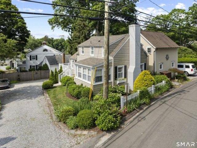 House for sale in Centerbrook, Connecticut