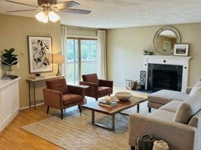 Condo for sale in Centerbrook, Connecticut