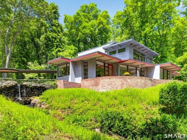 House for sale in Centerbrook, Connecticut