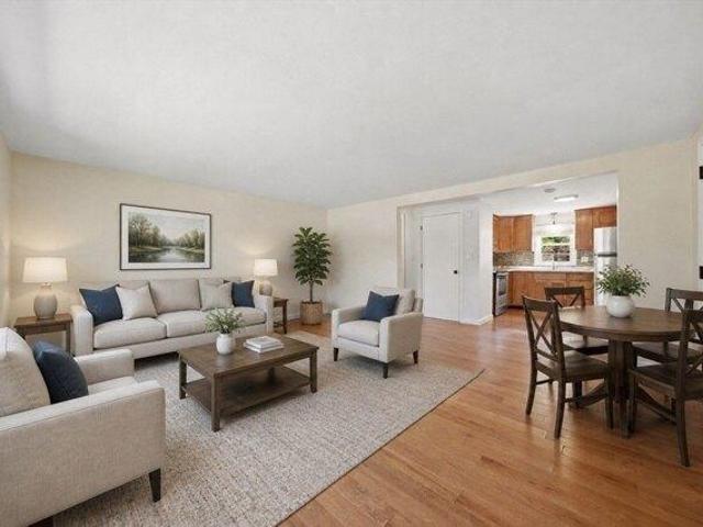 Condo for sale in Essex, Massachusetts