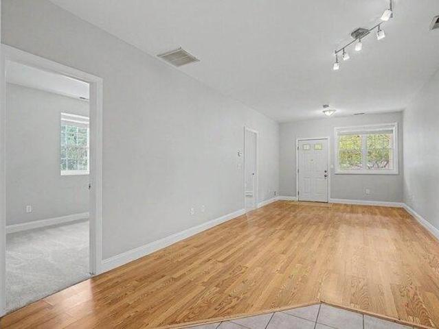 Condo for sale in Exeter, Rockingham County
