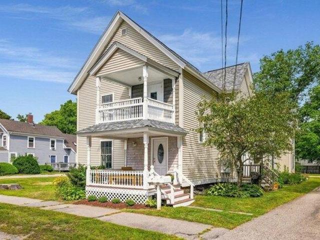 House for sale in New Hampshire