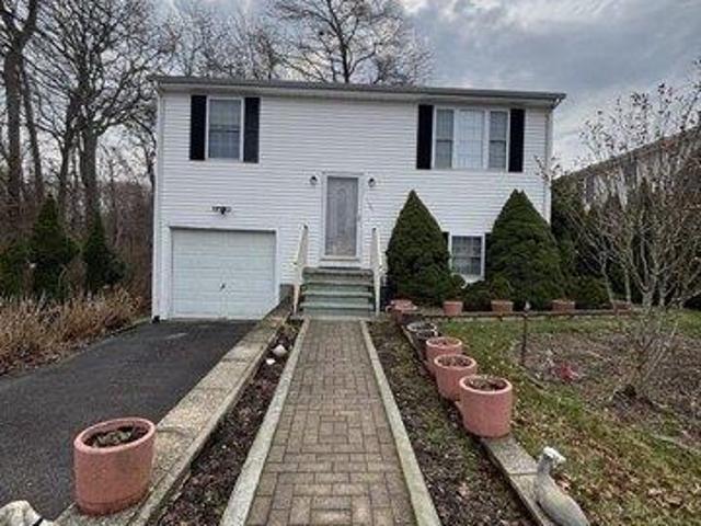 House for sale in Bristol, Massachusetts