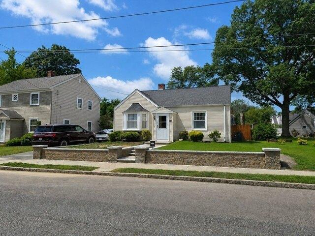 House for sale in Bristol, Massachusetts