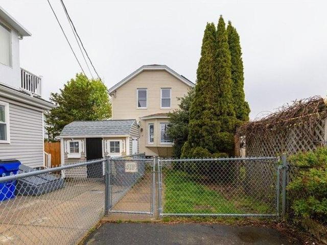 House for sale in Bristol, Massachusetts
