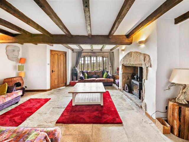 House for rent in Shelf, West Yorkshire