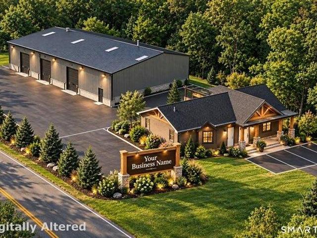 House for sale in River Glen, Farmington