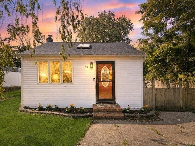 House for sale in Centereach, New York