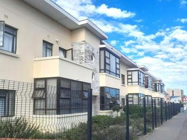 Apartment for sale in Cape Town, Western Cape