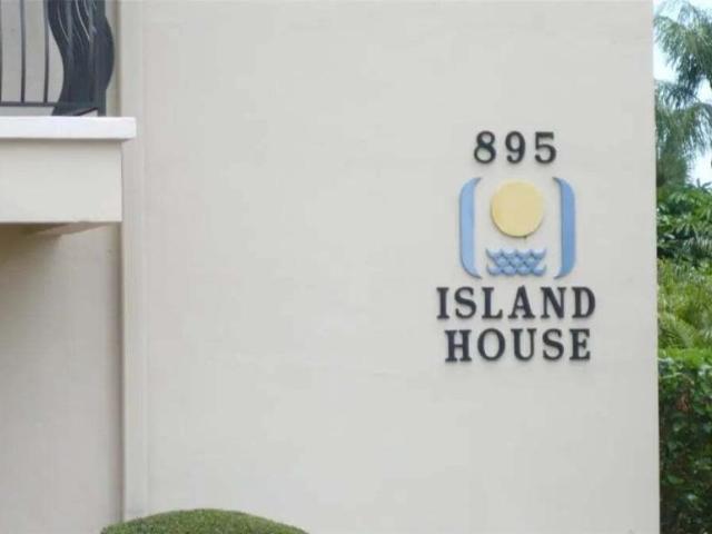 Apartment for sale in Clearwater, Florida