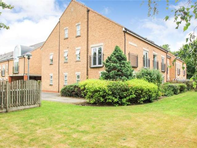 Flat for sale in Thorp Arch, West Yorkshire