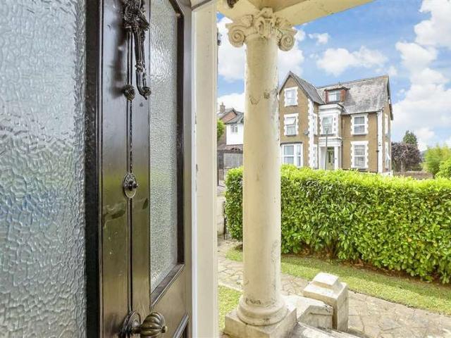 Flat for sale in Reffles Bridge, Red Hill