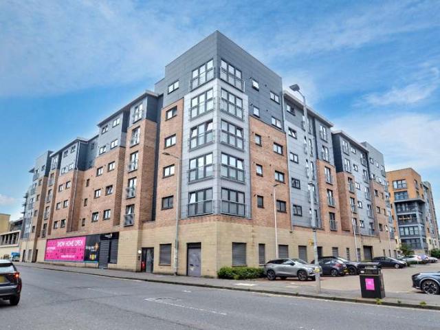 Flat for sale in Strathbungo, Glasgow