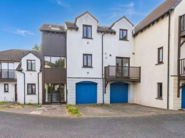 Flat for sale in Oxenholme, Kendal