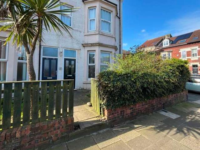 Flat for sale in Whitley Bay, North Tyneside