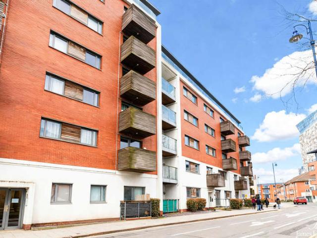Flat for sale in Calthorpe Fields, West Midlands