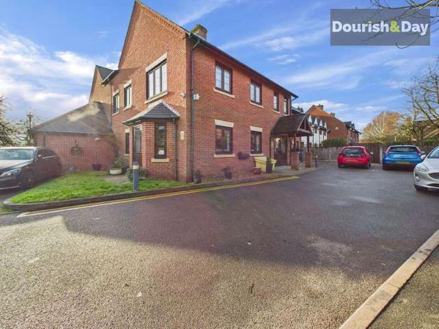 Flat for sale in Lapley, Stretton and Wheaton Aston, Great Chatwell