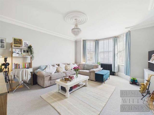 Flat for sale in St Leonards, Hastings