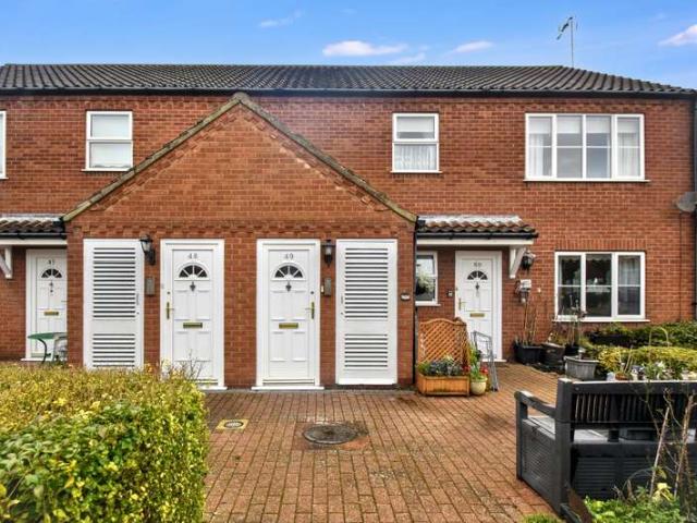 Flat for sale in Belleau, Lincolnshire