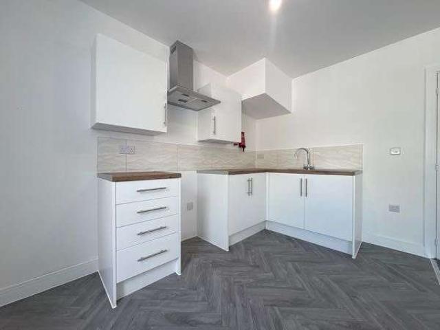 Flat for rent in Rhymney, Wales