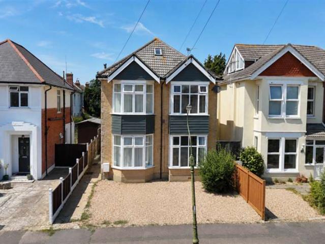 Flat for sale in Iford, Bournemouth