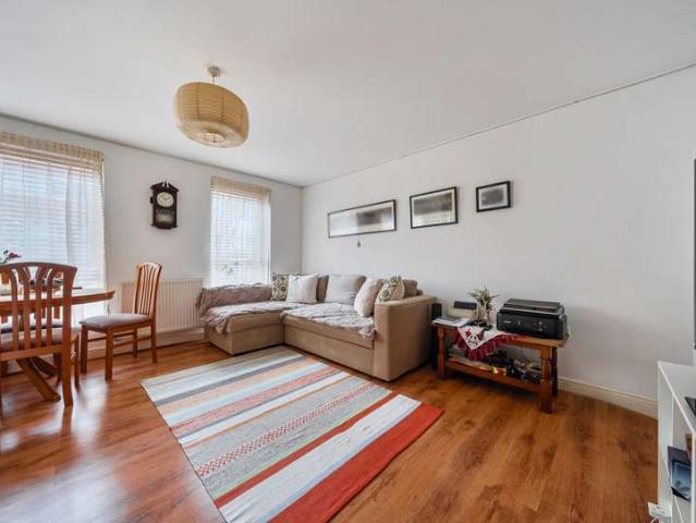 Flat for sale in St James, Sandown Park