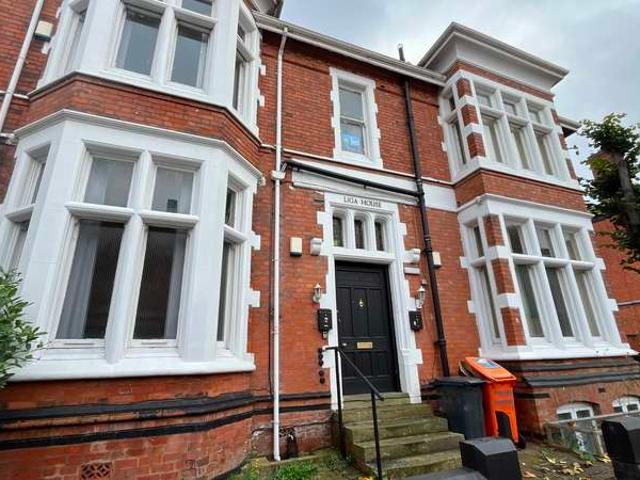 Flat for sale in Highfields, Old Wharf