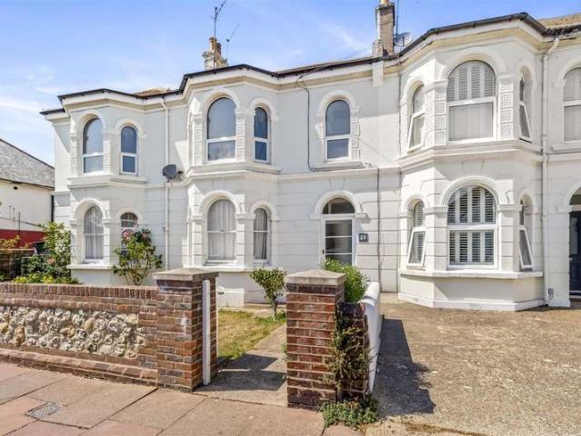 Flat for sale in Worthing, West Sussex