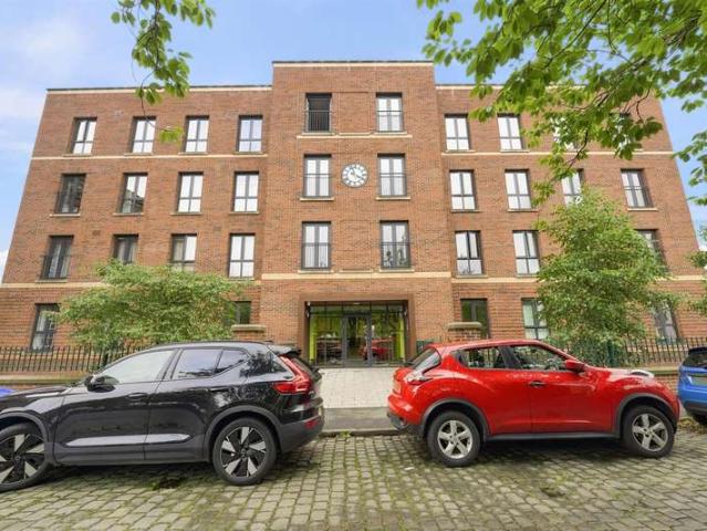 Flat for sale in Moss Rose, Macclesfield