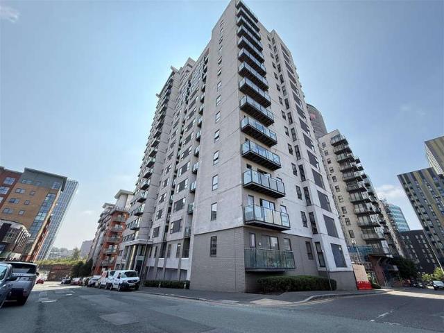 Flat for sale in Georgia, Greater Manchester